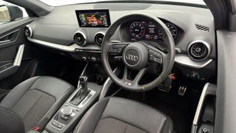 Audi Q2 TFSI S LINE