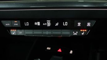Audi Q4 e-tron SPORTBACK S LINE