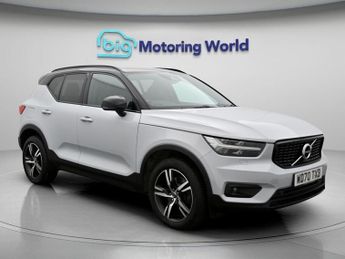 Volvo XC40 B4 R-DESIGN AWD