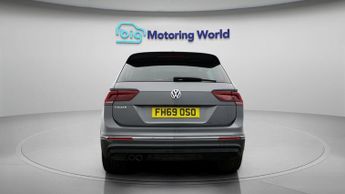 Volkswagen Tiguan SEL TSI 4MOTION DSG