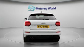 Audi Q2 TFSI S LINE BLACK EDITION