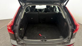 Volvo XC60 D4 MOMENTUM