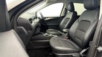 Ford Kuga TITANIUM FIRST EDITION