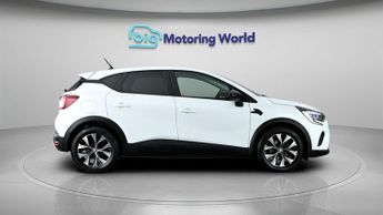 Renault Captur EVOLUTION E-TECH