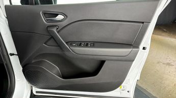 Renault Captur EVOLUTION E-TECH