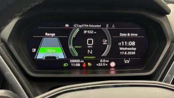 Audi Q4 e-tron S LINE