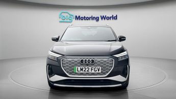 Audi Q4 e-tron S LINE