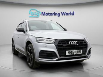 Audi Q5 TDI QUATTRO S LINE BLACK EDITION