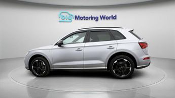 Audi Q5 TDI QUATTRO S LINE BLACK EDITION