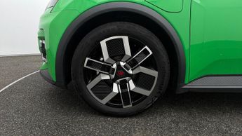 Renault 5 E-Tech electric EVOLUTION E-TECH