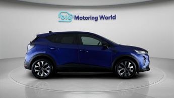 Renault Captur EVOLUTION E-TECH