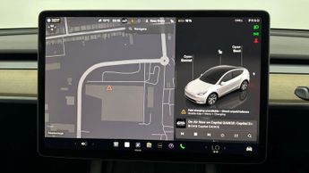 Tesla Model Y LONG RANGE AWD