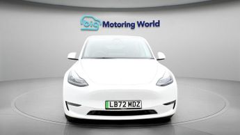 Tesla Model Y LONG RANGE AWD