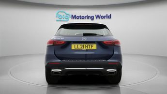 Mercedes-Benz GLA GLA 200 SPORT