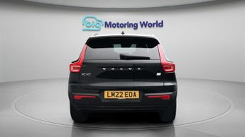 Volvo XC40 RECHARGE T5 R-DESIGN