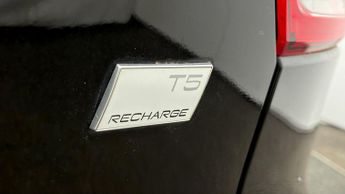 Volvo XC40 RECHARGE T5 R-DESIGN