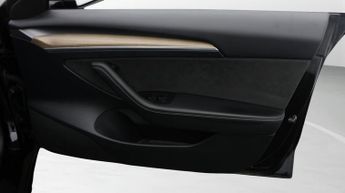 Tesla Model 3 PERFORMANCE AWD