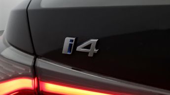 BMW i4 EDRIVE40 M SPORT