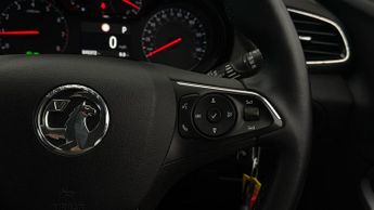 Vauxhall Grandland X SE