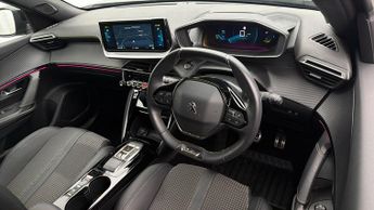 Peugeot E-2008 GT