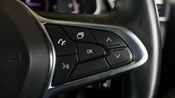 Renault Clio LUTECIA SE E-TECH