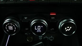 Renault Clio LUTECIA SE E-TECH