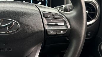 Hyundai KONA PREMIUM