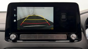 Hyundai KONA PREMIUM