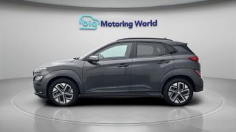 Hyundai KONA PREMIUM