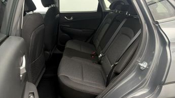 Hyundai KONA PREMIUM