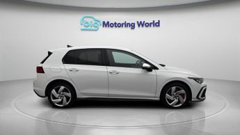 Volkswagen Golf GTE DSG