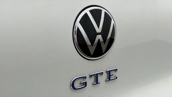 Volkswagen Golf GTE DSG