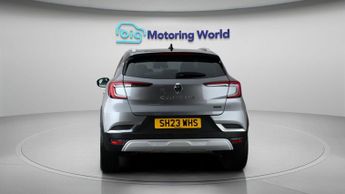 Renault Captur TECHNO E-TECH