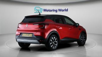 Renault Captur EVOLUTION E-TECH
