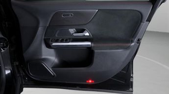 Mercedes-Benz GLA GLA 200 AMG LINE PREMIUM PLUS NIGHT EDIT