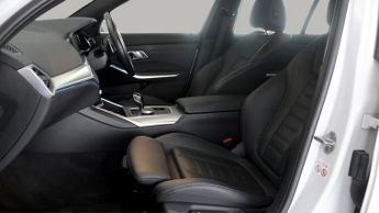 BMW 3 Series 330E M SPORT