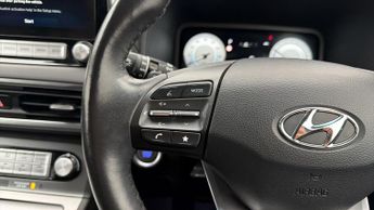 Hyundai KONA PREMIUM