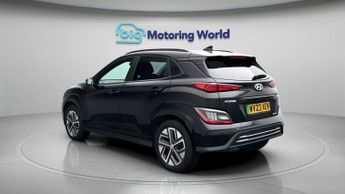 Hyundai KONA PREMIUM