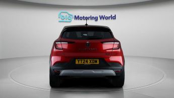 Renault Captur EVOLUTION E-TECH