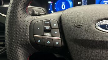 Ford Kuga ST-LINE X EDITION