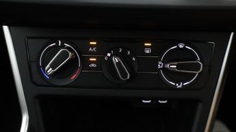 Volkswagen Polo LIFE TSI DSG