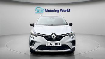 Renault Captur TECHNO E-TECH