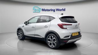 Renault Captur TECHNO E-TECH