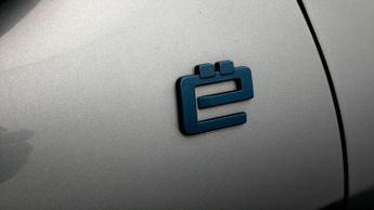 Citroen e-C4 SHINE PLUS