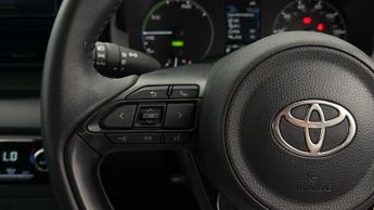 Toyota Yaris ICON