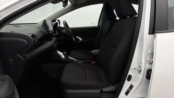 Toyota Yaris ICON