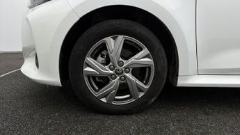 Toyota Yaris ICON