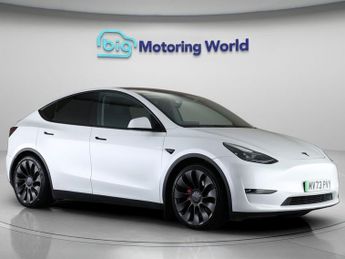 Tesla Model Y PERFORMANCE AWD