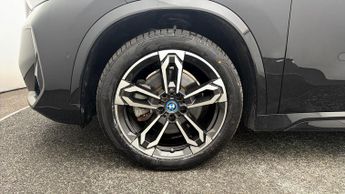 BMW iX1 XDRIVE 30 M SPORT