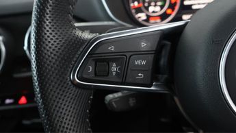 Audi TT TFSI S LINE